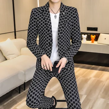 2023New Moda ve Yakışıklı erkek İşlemeli Takım Elbise Takım Elbise İnce Kore Versiyonu Gençlik Trendi Rahat Yakışıklı Ceket 2 parçalı Set