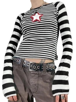 Kadın Y2K Grafik Kırpma Üst Estetik Uzun Kollu Peri Grunge T-Shirt Vintage Ekip Boyun İnce 90s E-kız Bluz Üst Streetwear