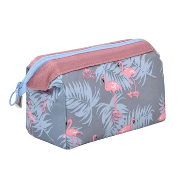 Kadınlar Seyahat Hayvan Flamingo Makyaj Çantaları Kız Kozmetik Çantası Makyaj Güzellik Yıkama Organizatör makyaj çantası Depolama Seti Banyo Çantası