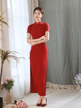 Çin Klasik kadın Mandarin Yaka Kırmızı Qipao Zarif Uzun Yüksek Bölünmüş Cheongsam Kısa Kollu Düğün Parti Elbise